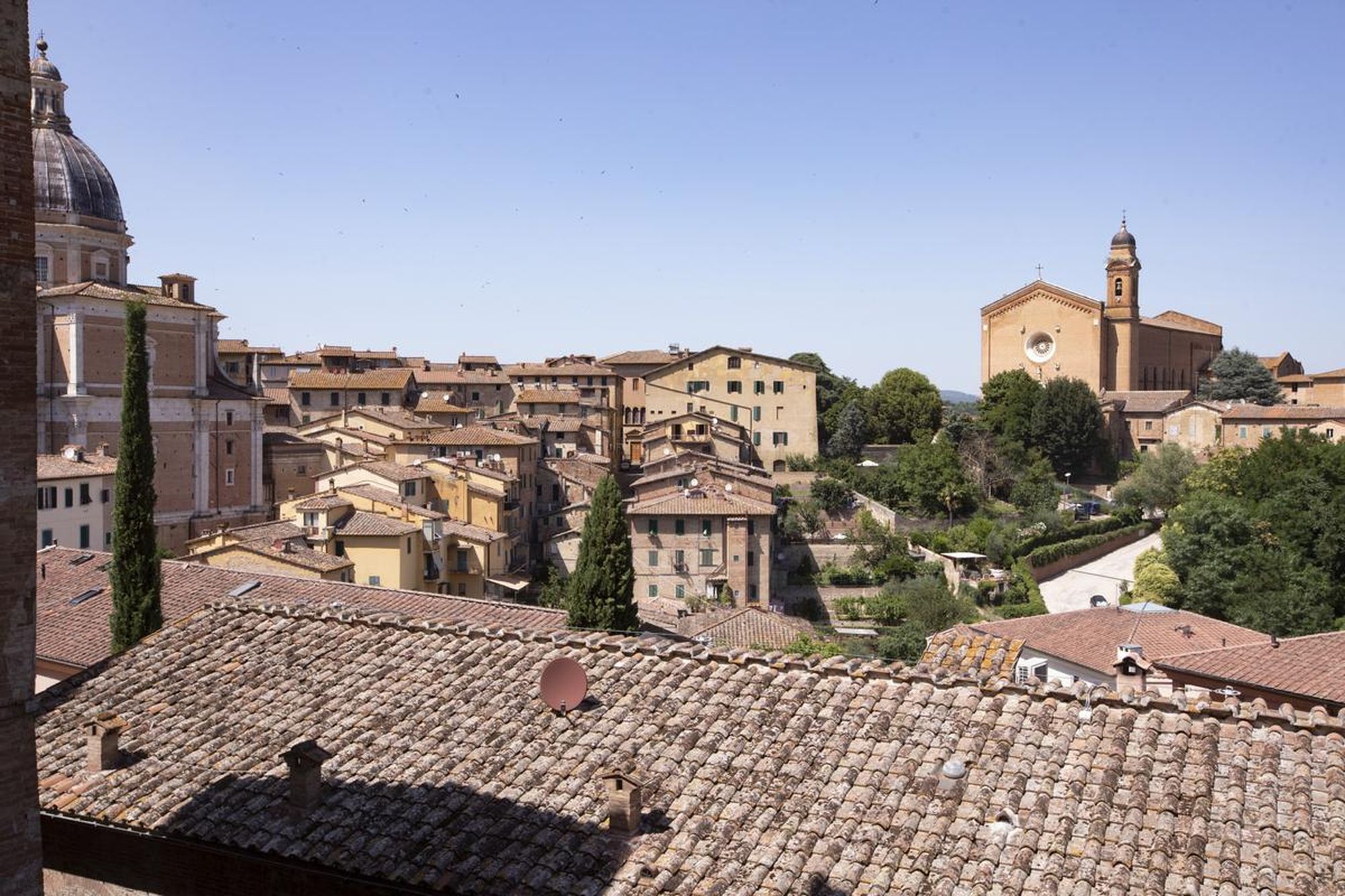 apartment for sale siena historical downtown