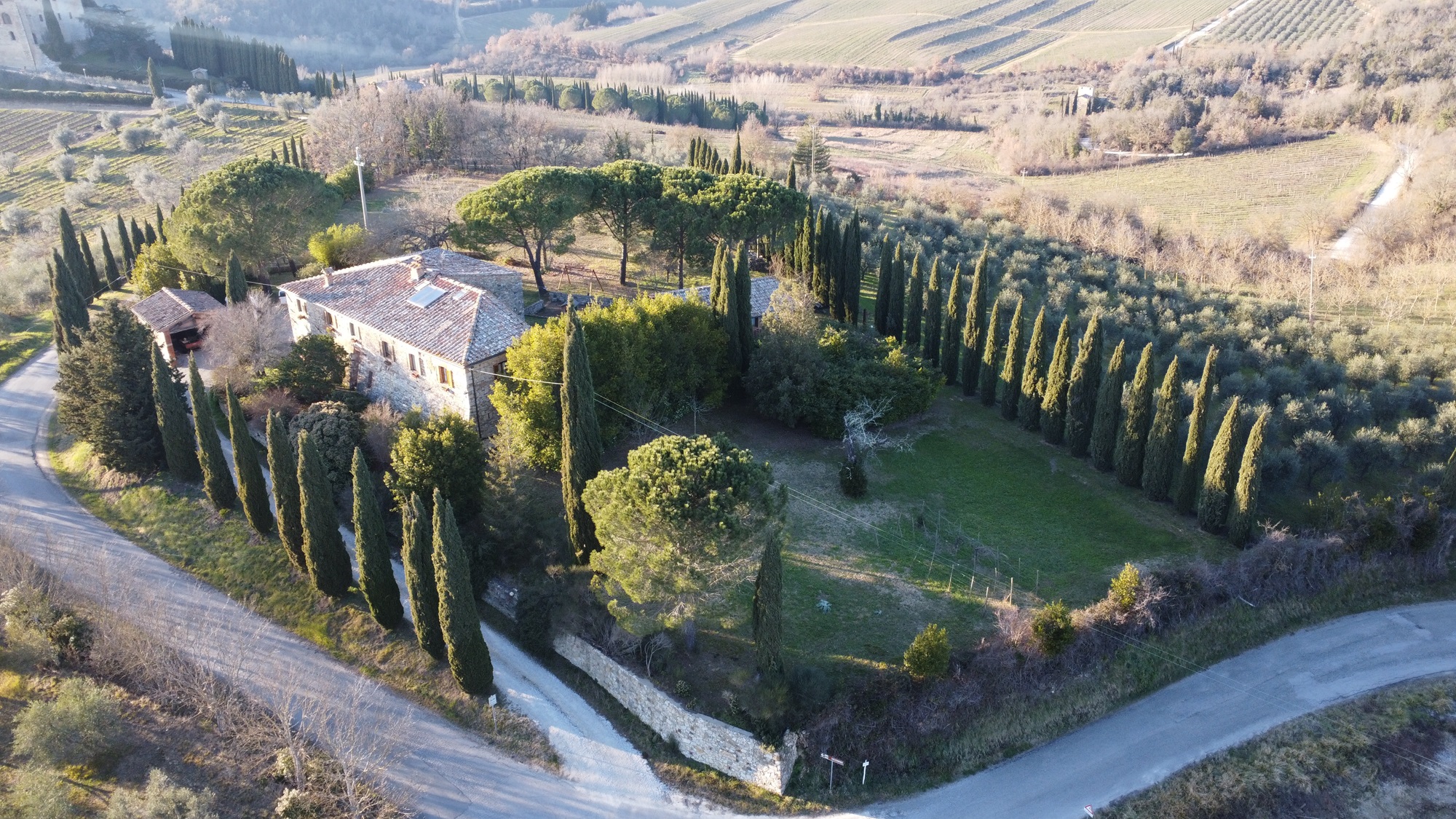 country house hamlet for sale gaiole in chianti chianti